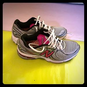 New balance running shoes